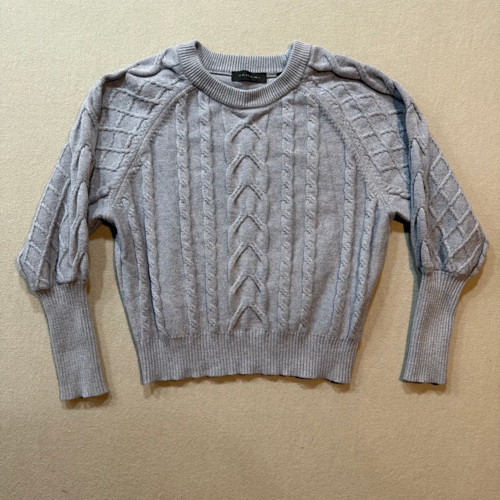 Tahari Fishermens Cable Knit Light Blue Textured Bella Swan PNW Sweater Women  L